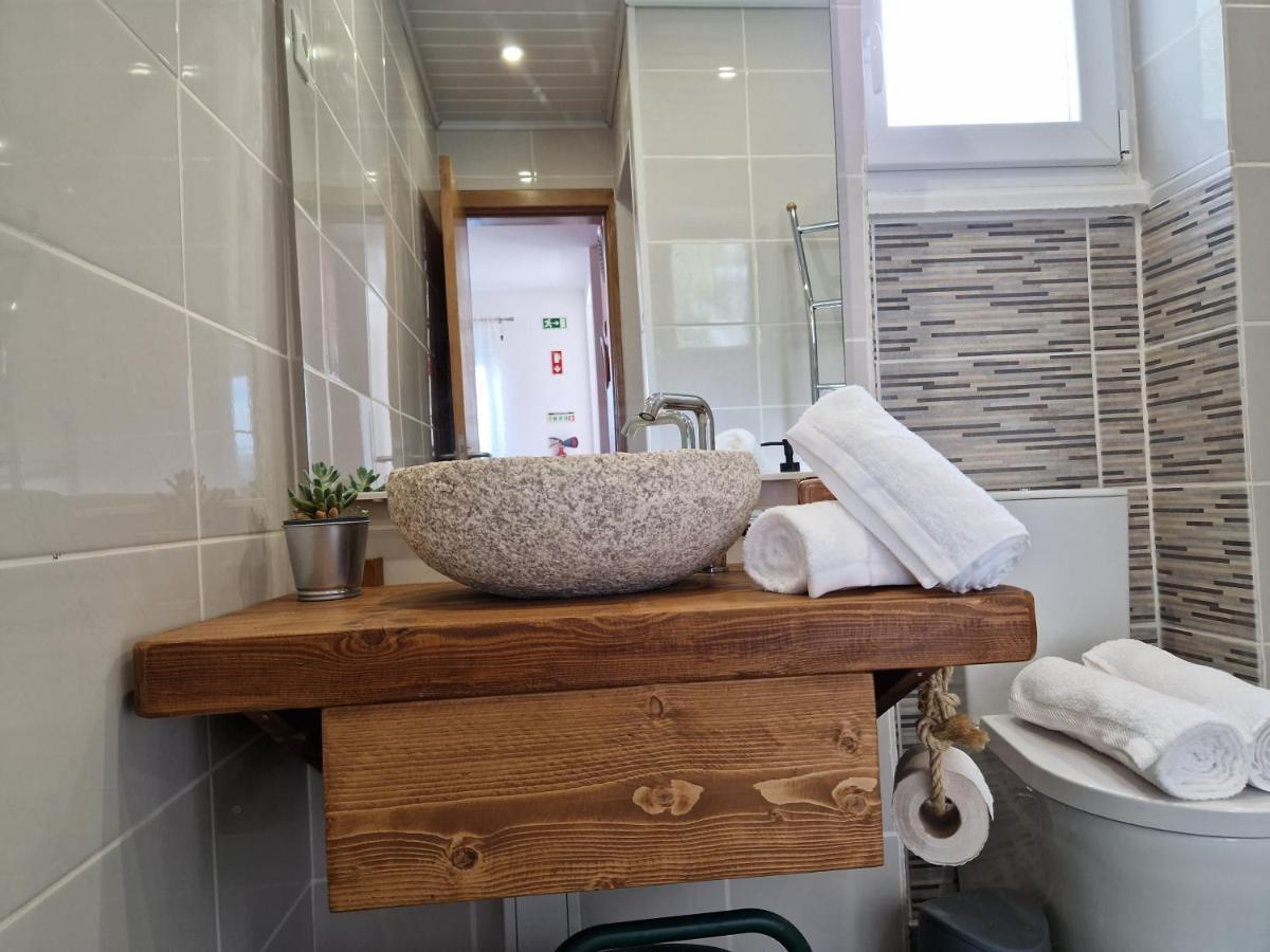 Moradia T2 Em Bairro Pitoresco Da Covilhã Exteriör bild