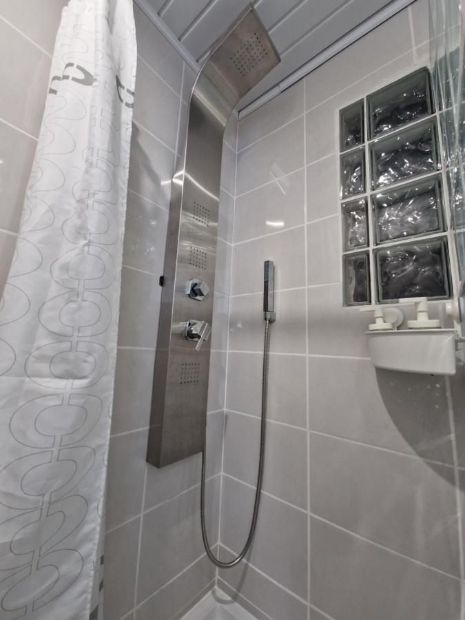 Moradia T2 Em Bairro Pitoresco Da Covilhã Exteriör bild
